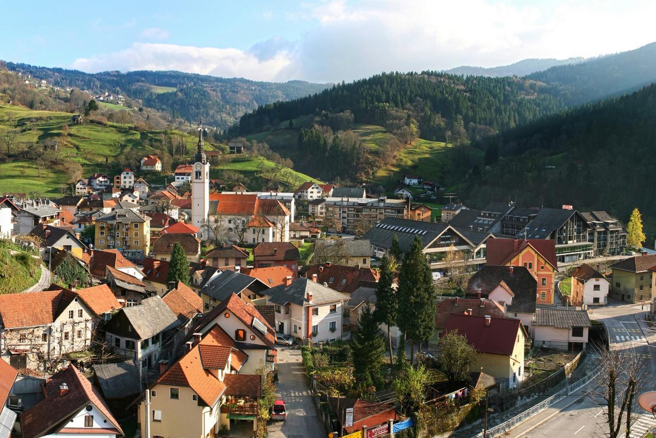 Prenocisca Cerkno Ostello Esterno foto